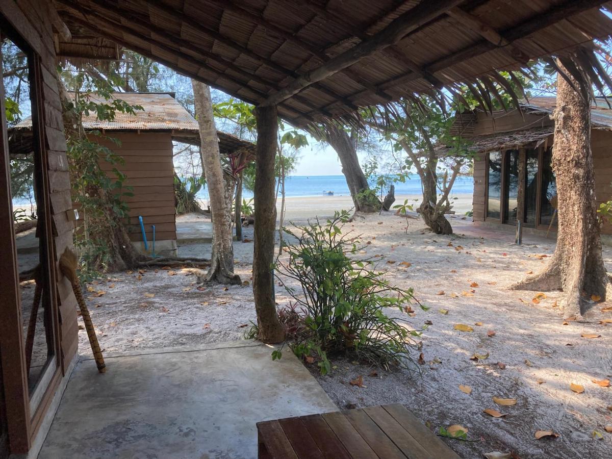 Hotel La Ong Lay Koh Phayam Zewnętrze zdjęcie