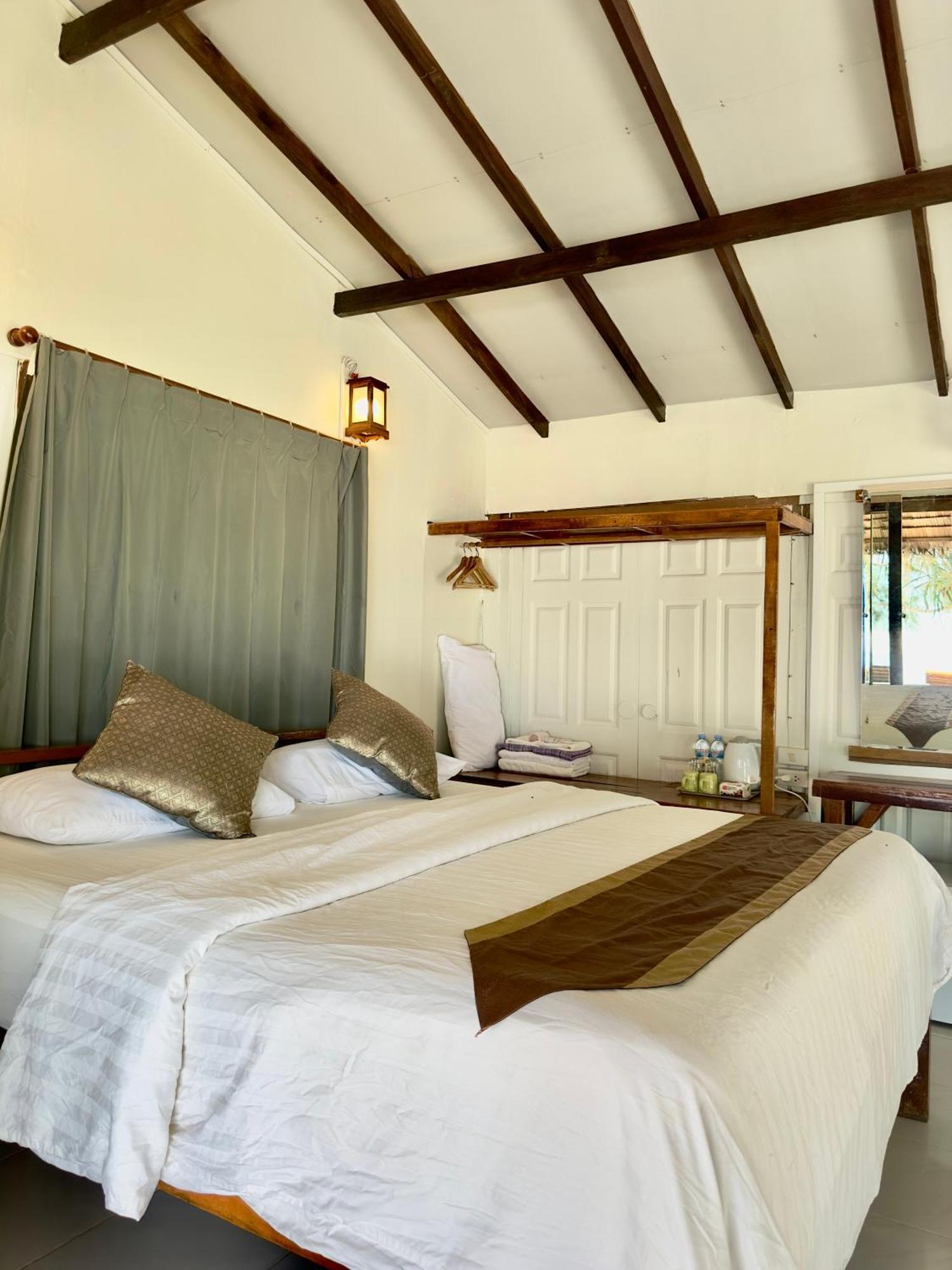 Hotel La Ong Lay Koh Phayam Zewnętrze zdjęcie