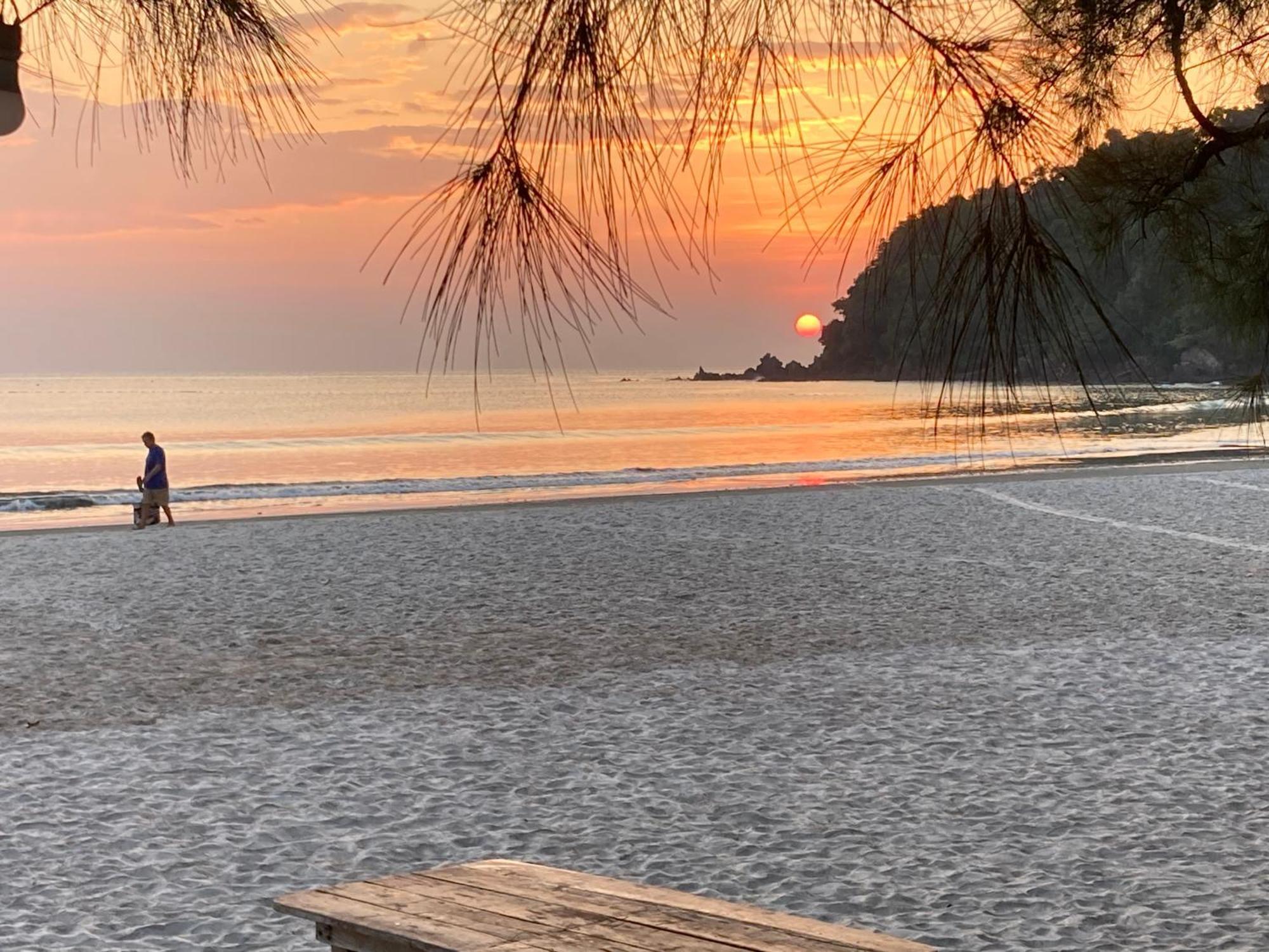 Hotel La Ong Lay Koh Phayam Zewnętrze zdjęcie