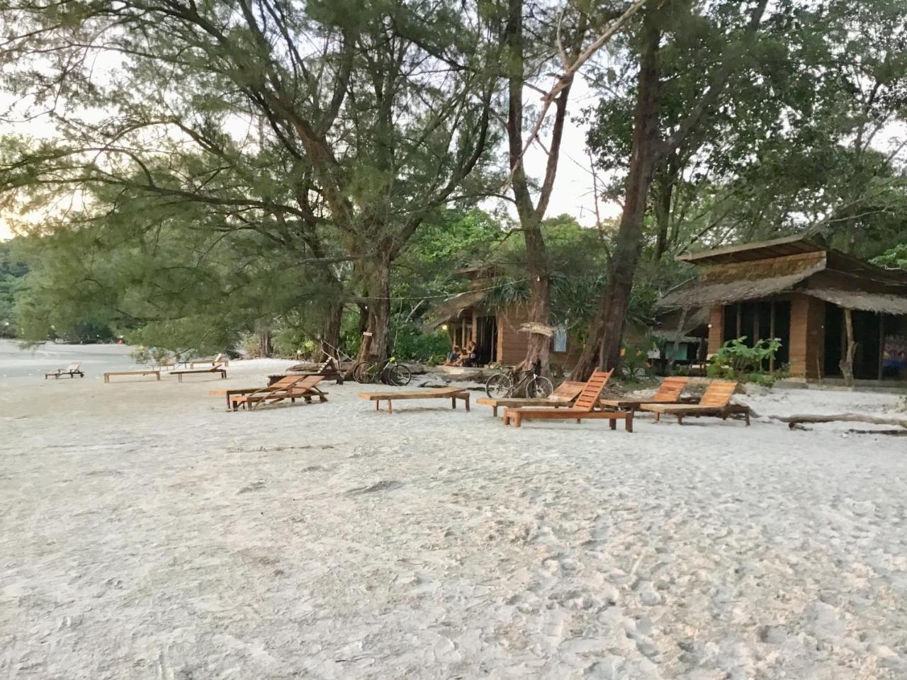 Hotel La Ong Lay Koh Phayam Zewnętrze zdjęcie